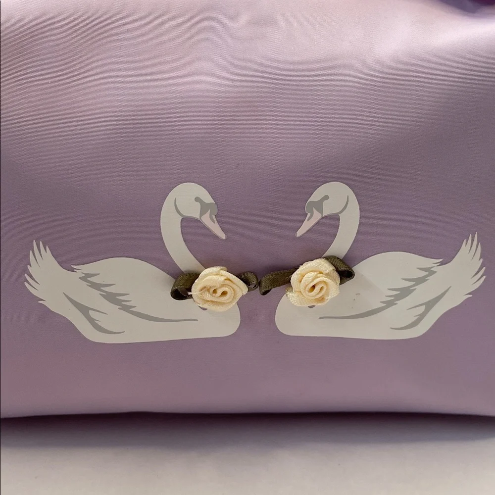 NWT ART CLASS Lavender Swan Cosmetic Pouch - Picture 2 of 5